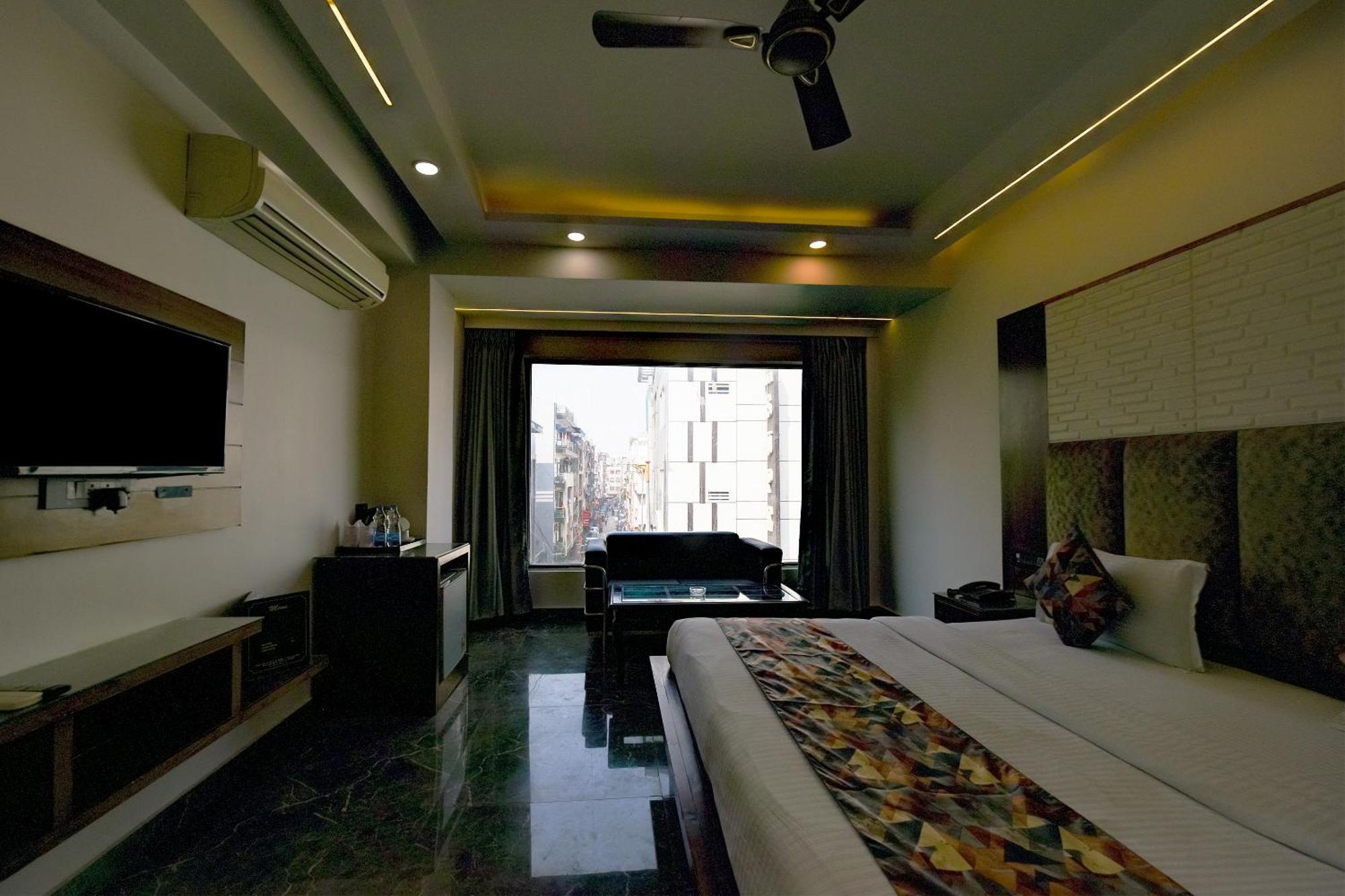 Hotel Sohana Palace Near New Delhi Railway Station And Connaught Place Екстериор снимка