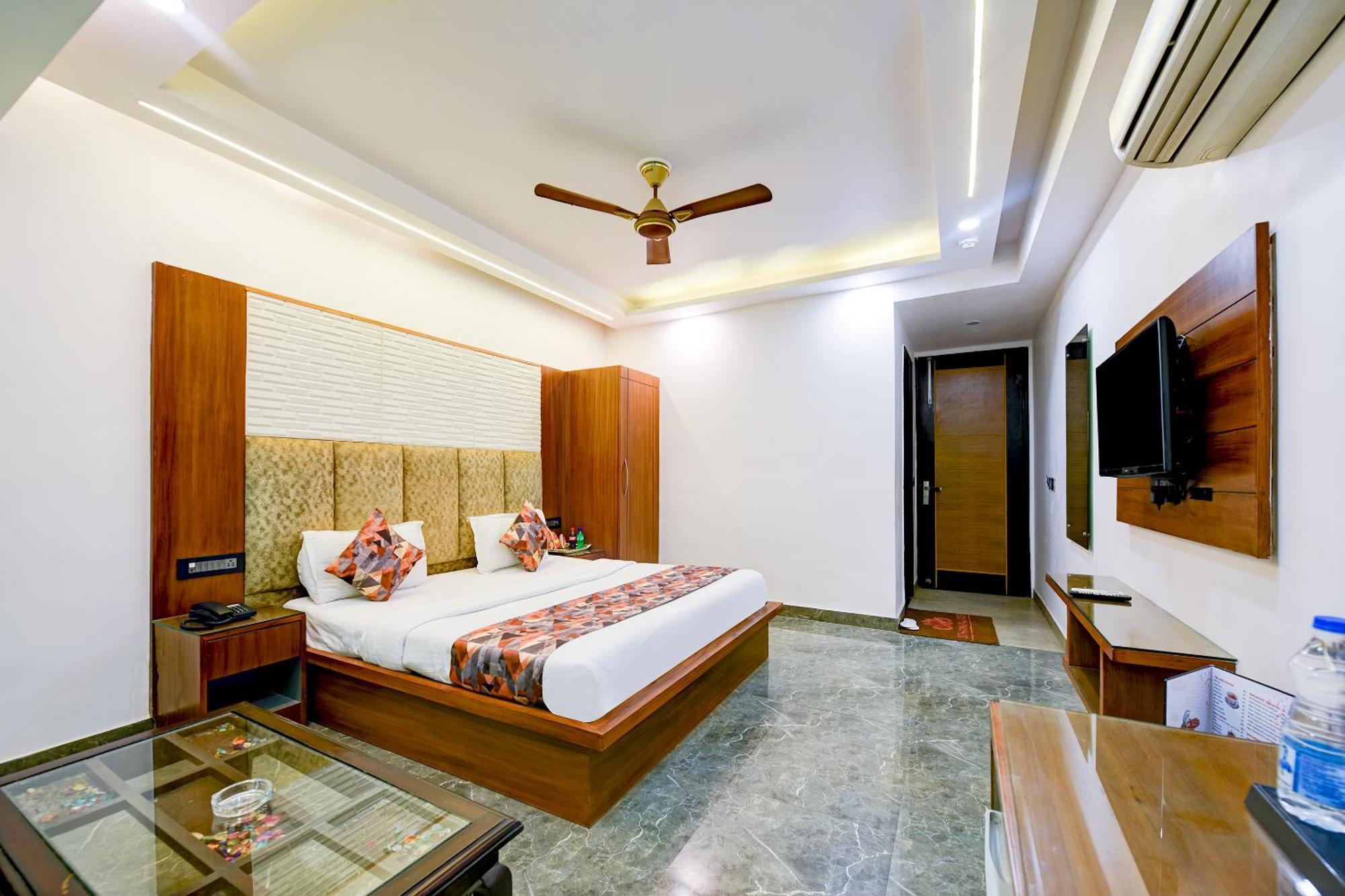 Hotel Sohana Palace Near New Delhi Railway Station And Connaught Place Екстериор снимка