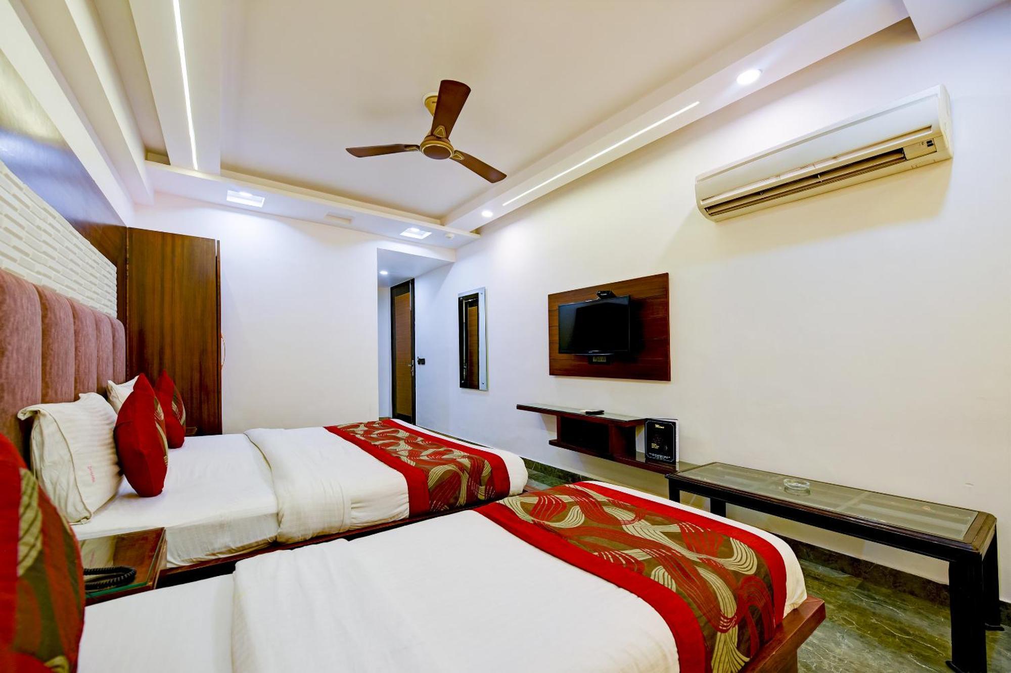 Hotel Sohana Palace Near New Delhi Railway Station And Connaught Place Екстериор снимка