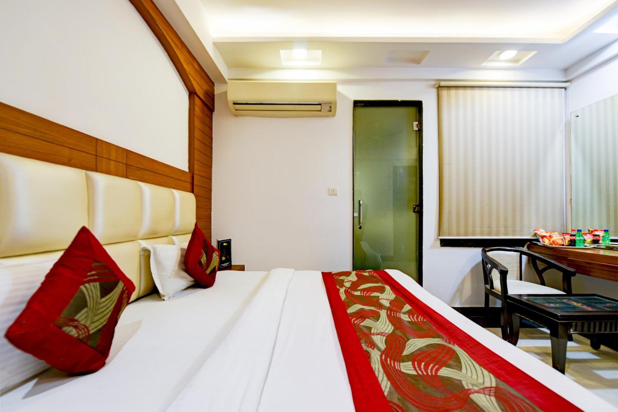 Hotel Sohana Palace Near New Delhi Railway Station And Connaught Place Екстериор снимка