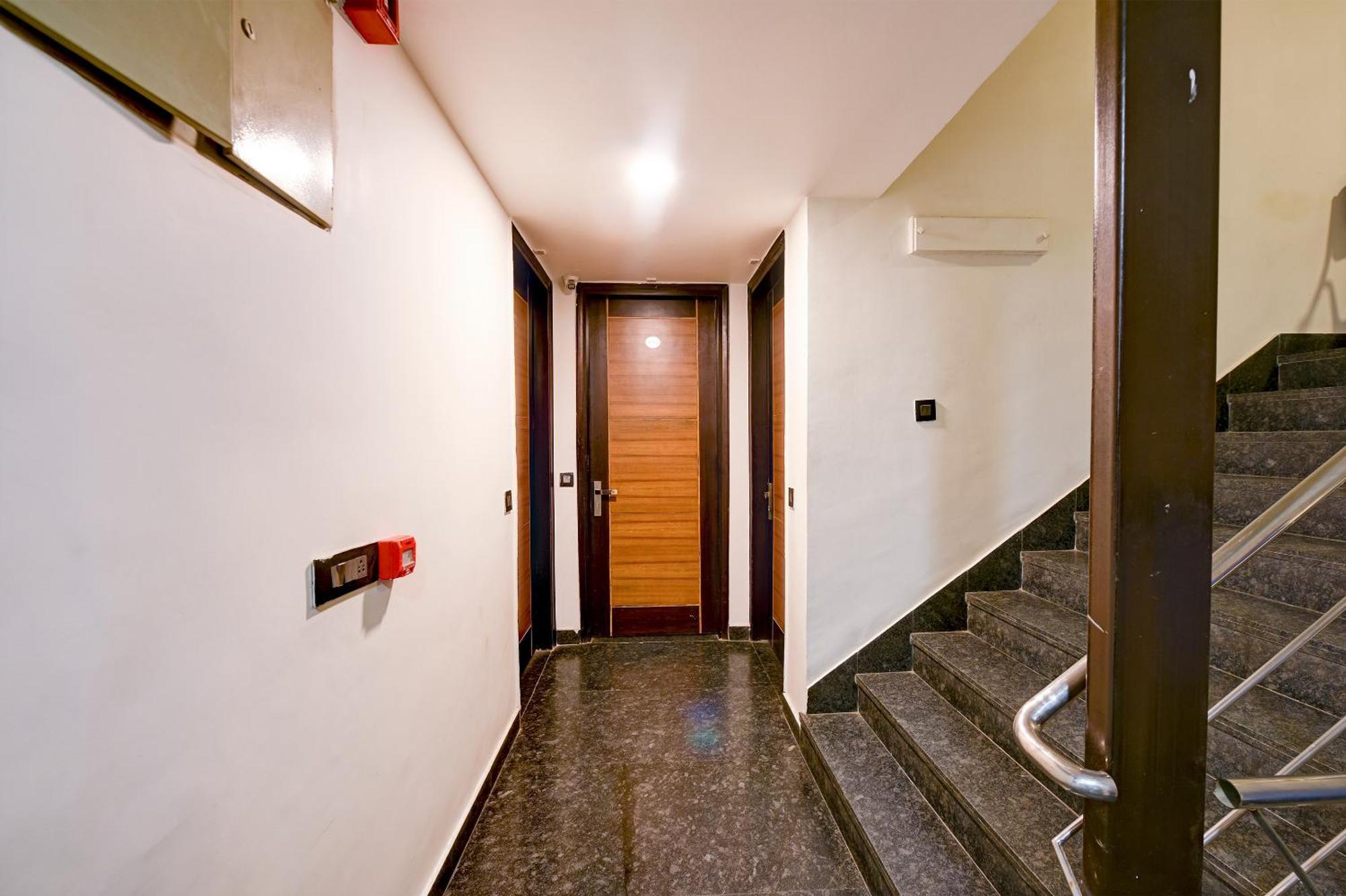 Hotel Sohana Palace Near New Delhi Railway Station And Connaught Place Екстериор снимка
